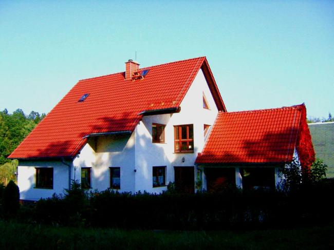 Neubau unterkellertes Wohnhaus in Hanglage